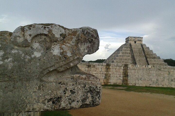Tour de Día Entero Chichén Itzá y Cenote desde Playa del Carmen