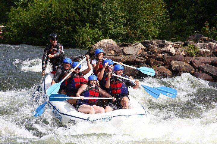 Volledig Ocoee River Rafting Avontuur met Catered Shore Lunch