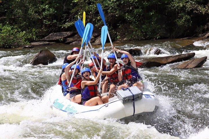 Volledig Ocoee River Rafting Avontuur met Catered Shore Lunch