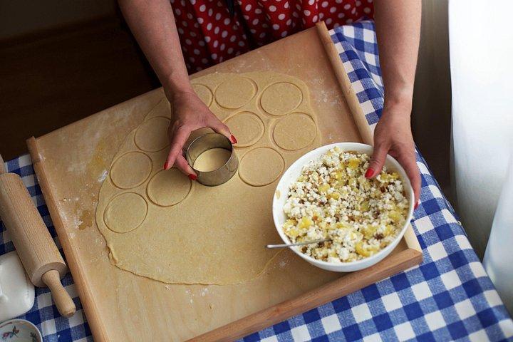 クラクフピエロギ料理教室マーケットショッピング＋地元の軽食付き