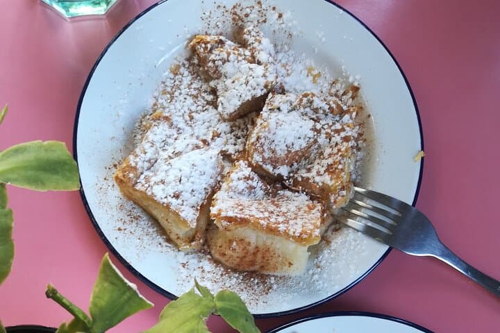 Athens's original vegan food tour