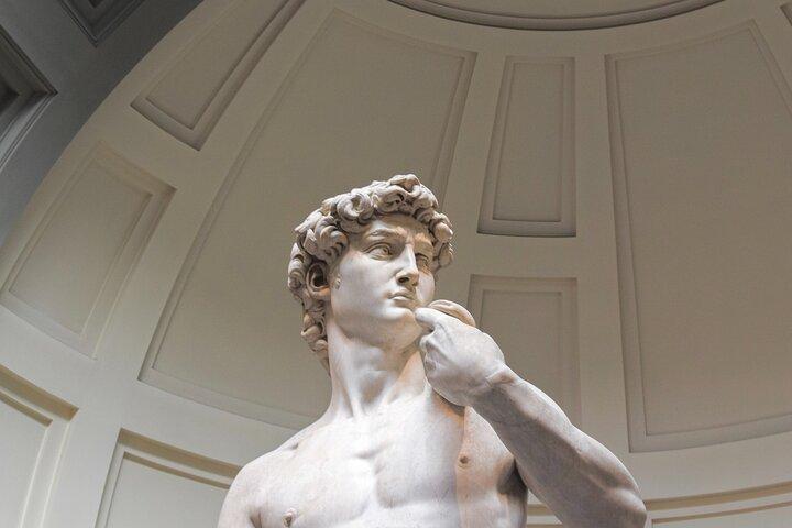 アカデミア美術館の優先入場チケット