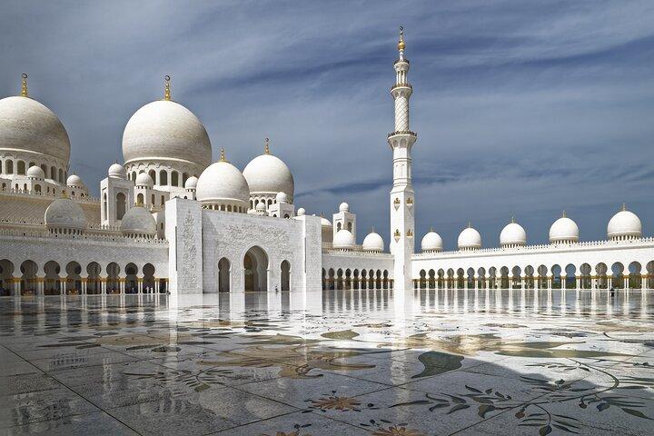 Louvren Museum Abu Dhabi och Grand Mosque Tour från Dubai