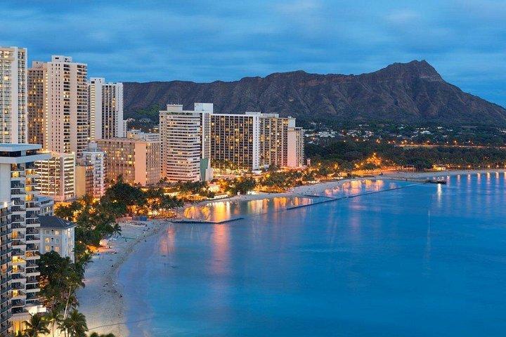 ホノルル HNL 空港往復プライベート送迎 (SUV)