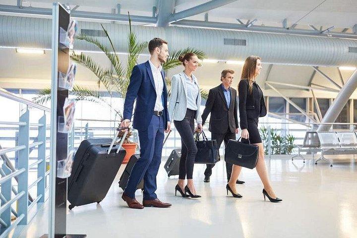 カンヌへのニース空港送迎、またはその逆