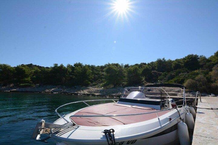 Dubrovniks grottur med motorbåt