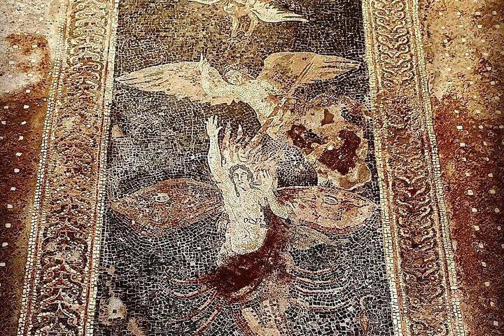 The beautiful Pompeii, two-hour tour to discover the hidden places of the city