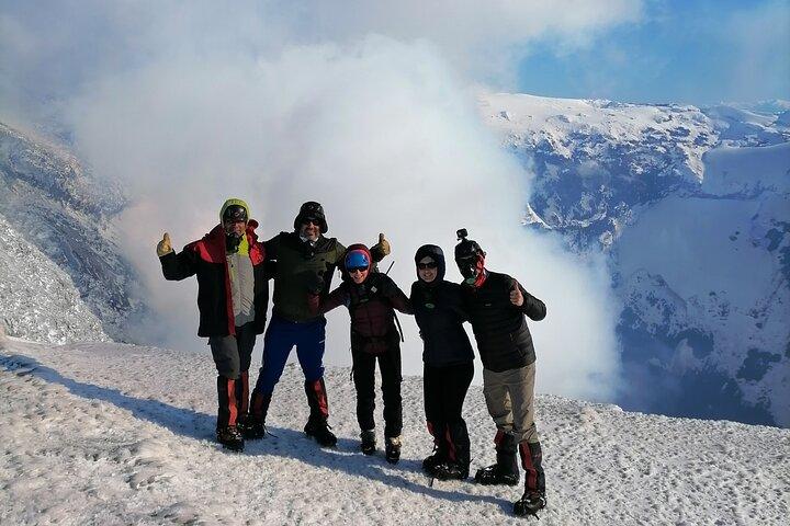 Ascenso Guiado al Volcán Villarrica desde Pucón