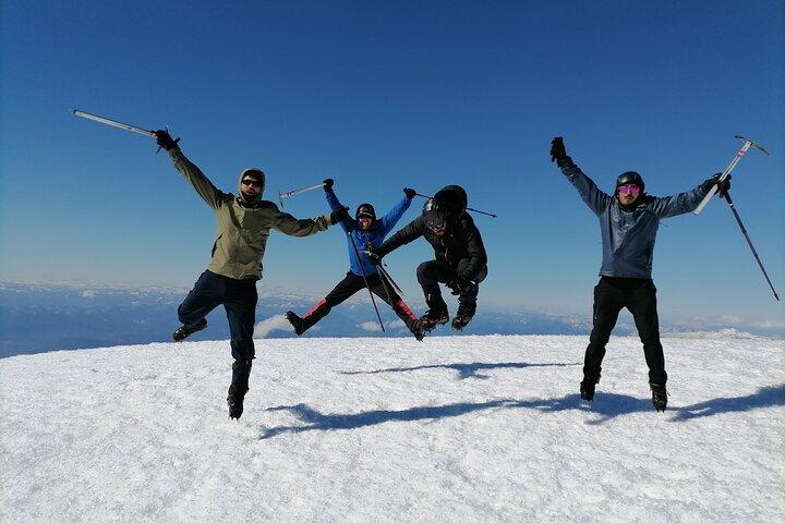 Ascenso Guiado al Volcán Villarrica desde Pucón