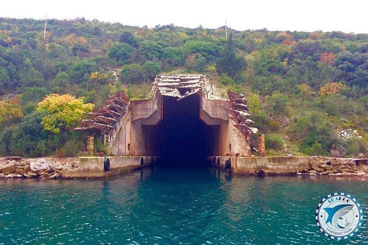青の洞窟、マムラ島、海底トンネル、岩の聖母 (3時間)