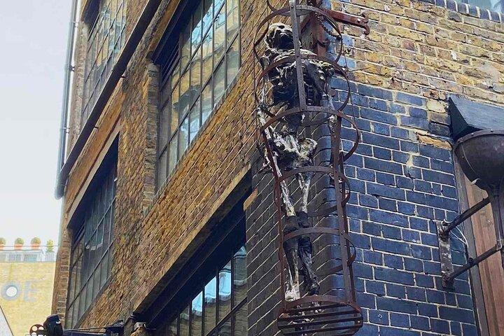 ロンドンのサザーク地区でテムズ川の海賊クエストを体験