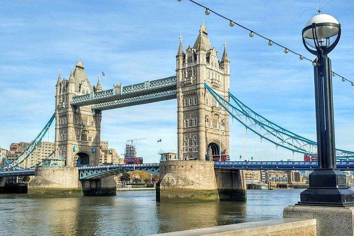ロンドンのサザーク地区でテムズ川の海賊クエストを体験