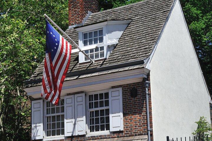 Bysightseeing-vandretur – Founding Fathers and Mothers