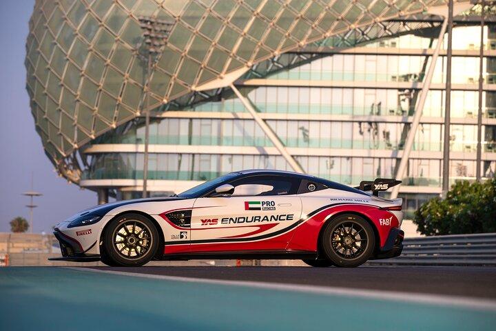 Tour passager Aston Martin GT4