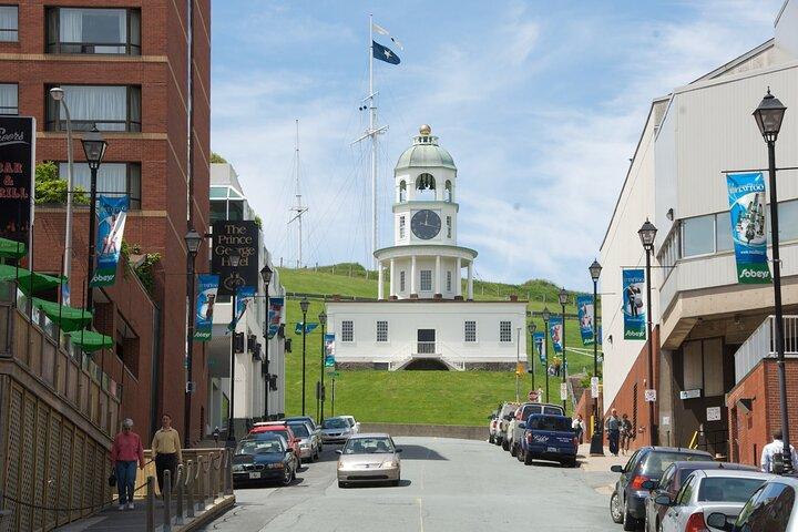 Historiska Halifax till fots