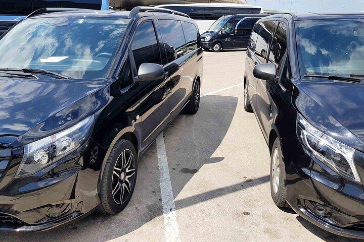 Flughafen Athen Privater Transfer Ankunft/Abreise nach Athen City
