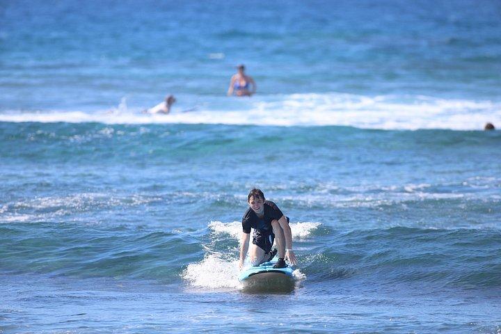 Kona Surf Lesson in Kahaluu