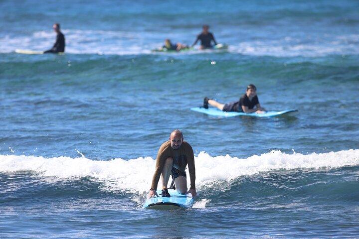 Kona Surf Lesson in Kahaluu