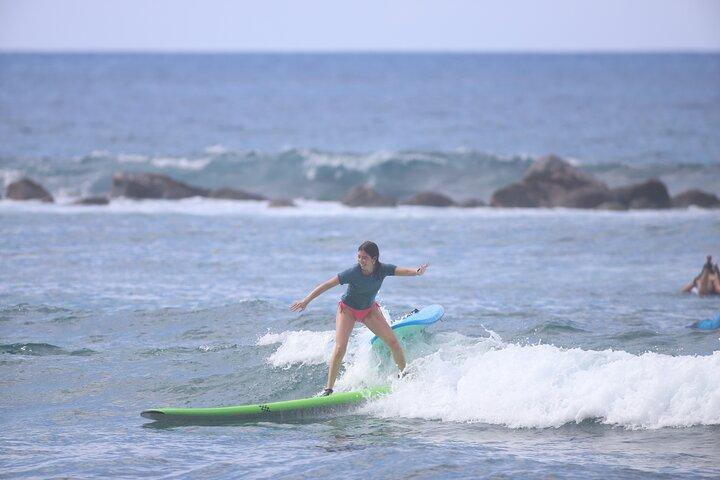 Kona Surf Lesson in Kahaluu