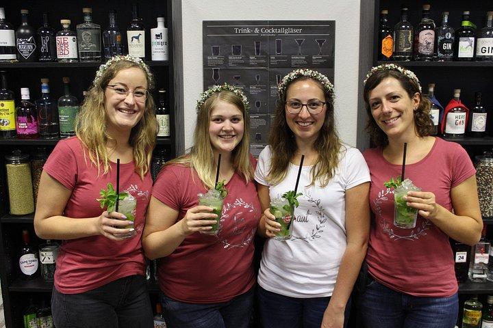 Private cocktail workshop with professional bartender in Trier