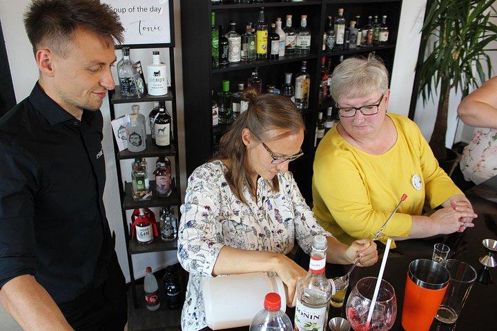 Private cocktail workshop with professional bartender in Trier