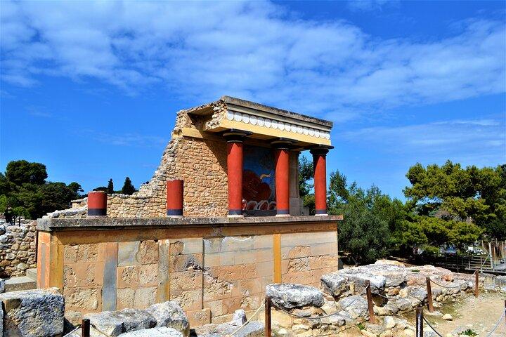 Knossos Palace, Museum & Rethymno by Privat tur fra Chania