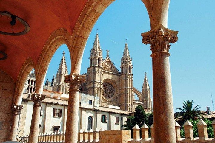 Besök Palma och Valldemossa