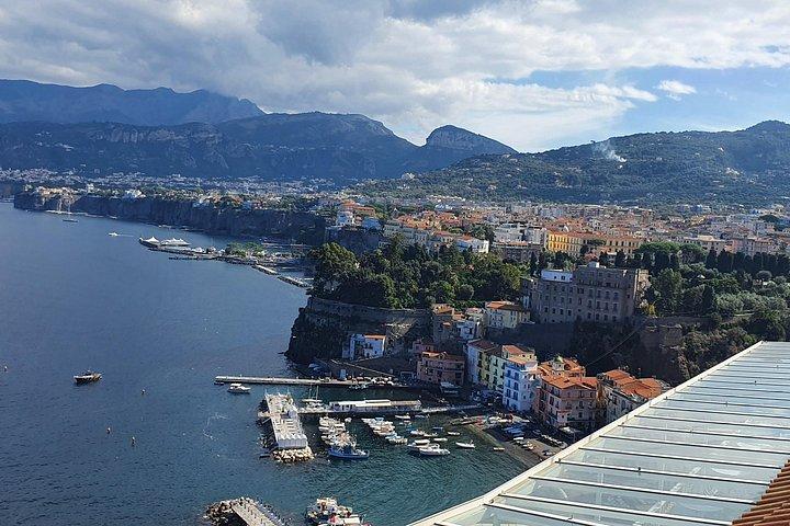 Private transfer from Naples to Sorrento