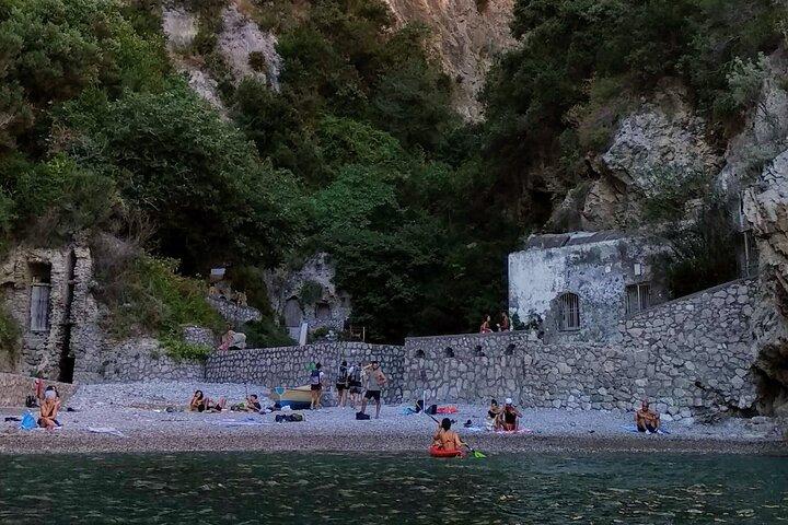 Paseo Guiado en Kayak en Crapolla