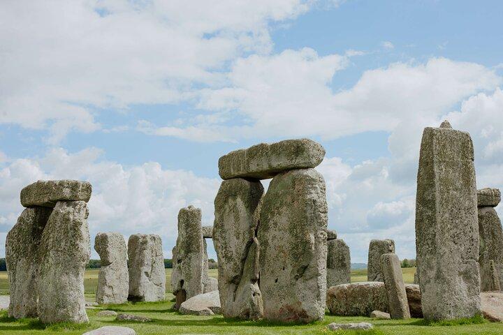 'Stonehenge & Secret England' from Bath for 2-8 curious adventurers