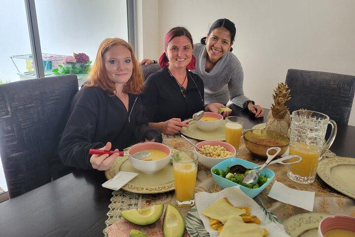Cooking Class & Market Tour i Cuenca