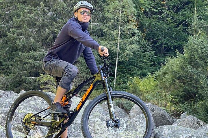 Alquila MBT, E-MTB o una bicicleta urbana y explora Sofía