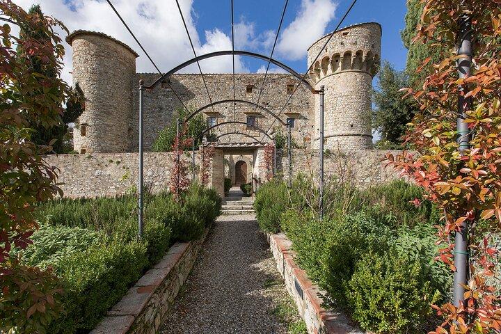 Château privé exclusif du ChiantiWineries Experience from Florence