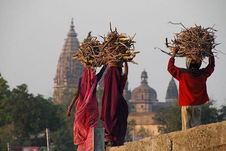 6 日間 - 北インドの素晴らしさ - ゴールデン トライアングル、カジュラホ、バラナシ