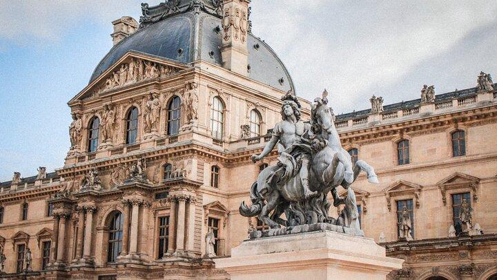 Passeios a pé históricos em Paris - Notre Dame, Sainte Chapelle e Louvre
