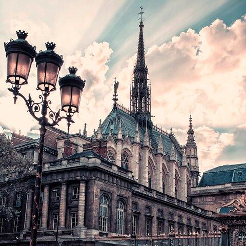 Passeios a pé históricos em Paris - Notre Dame, Sainte Chapelle e Louvre