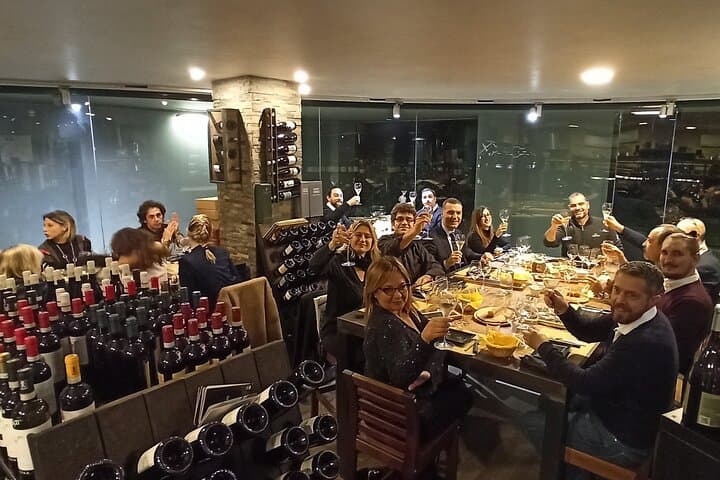 Top Lake Como Wine & Food Tasting: 7 Wines Meat & Cheese or Veg.