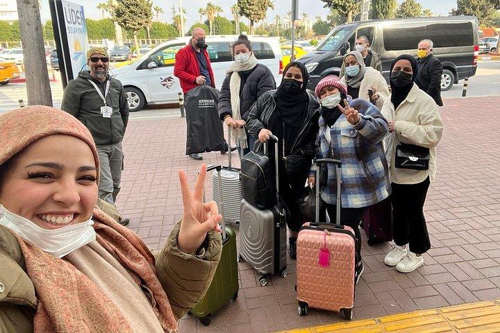 カイセリ空港からカッパドキアのホテルへの送迎（少人数グループ）