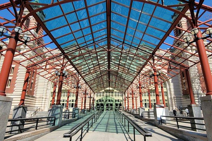 Tour della Statua della Libertà e Ellis Island