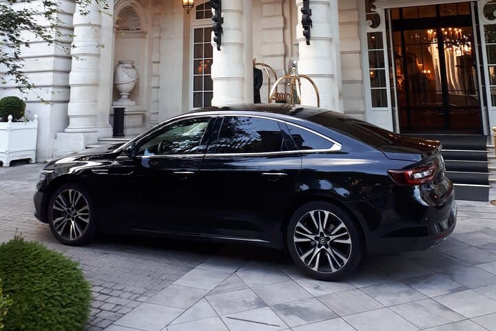 Private transfer from PARIS city to CDG or ORY airport