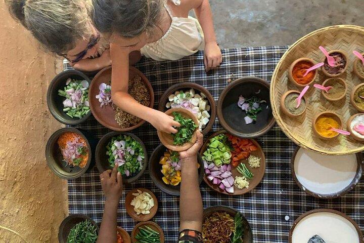 Sri Lanka kookles met oma