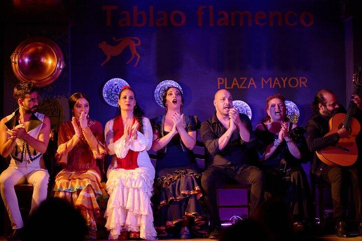 Madrid : Echte Flamenco-Show in einem Tablao oder einer Höhle mit Getränk