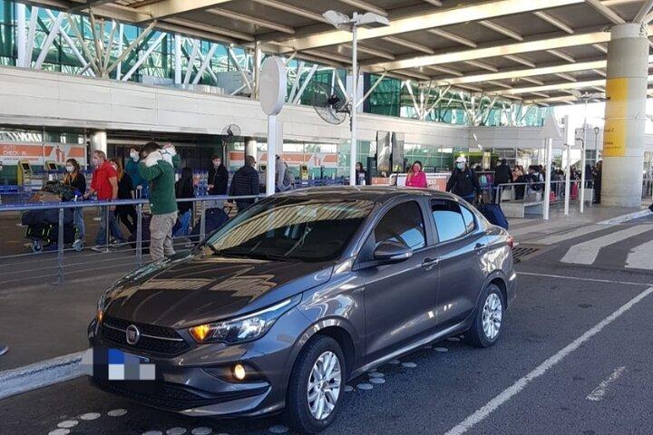 エセイサ空港から中央ホテルと港への専用送迎