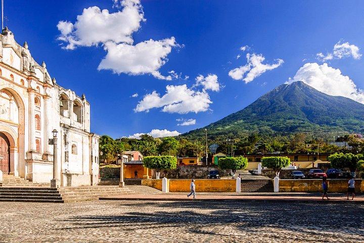 Antigua: Villages Tour on Chicken Bus