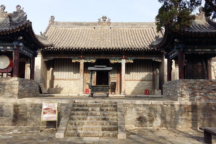 Excursión de un día a Pingyao: mansión de la familia Wang y castillo antiguo de Zhangbi