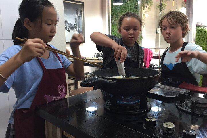 Hanoi Cooking Class e tour del mercato