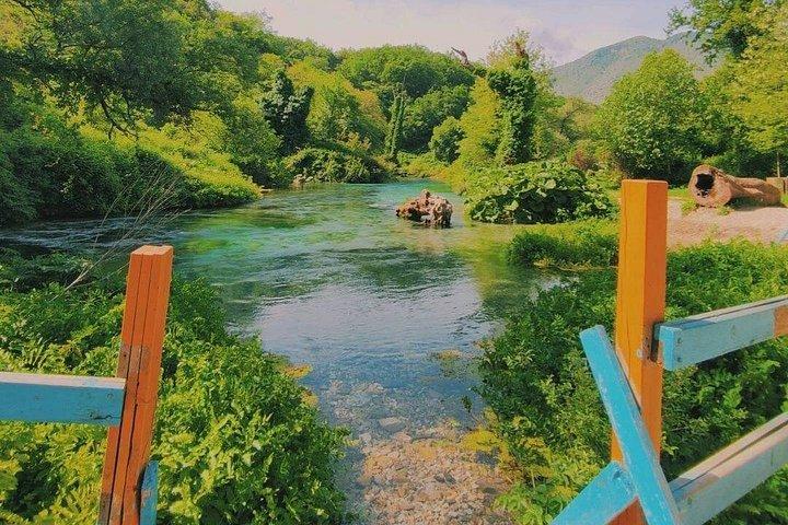 ジロカスターとブルーアイ、サランダ＆クサミルからの少人数ツアー