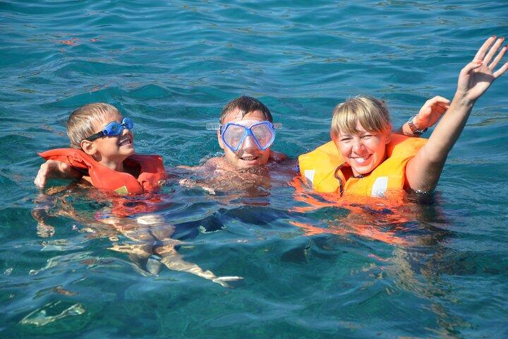 Wave Dancer Sunshine Full Day Cruise - Todo incluido