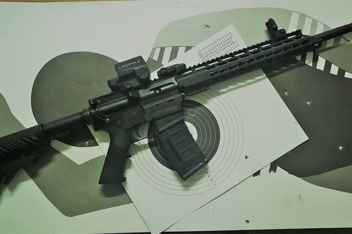ブダペストの基本的な 1 時間の射撃場