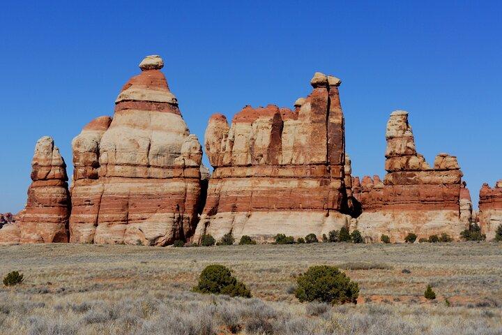 Tour di un giorno di Needles Canyonlands 4X4 Jeep Tour (minimo 3 persone)